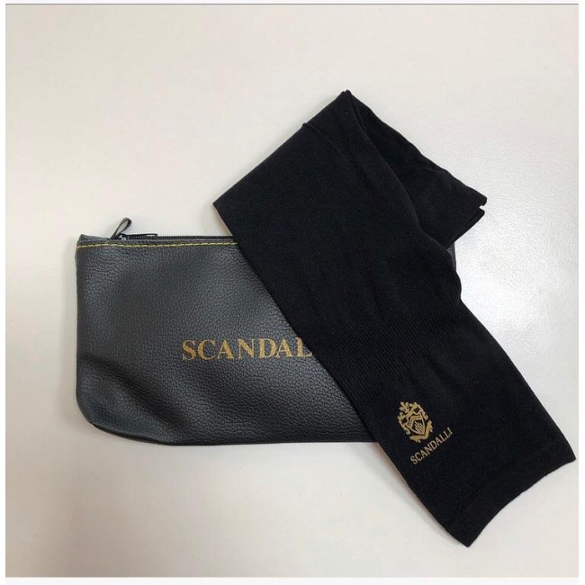 Scandalli, Guanto per la mano sinistra con logo