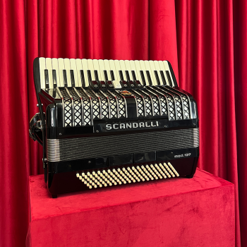 USED - Scandalli mod. 137, 41/120/3°/5° LMM, col. BLACK - Nero