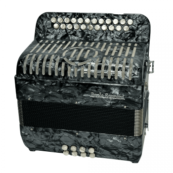 Paolo Soprani mod. Jubilee III (23/8 3 voci), Tonalità SI/DO (B/C), tastiera veloce, musette, grigio