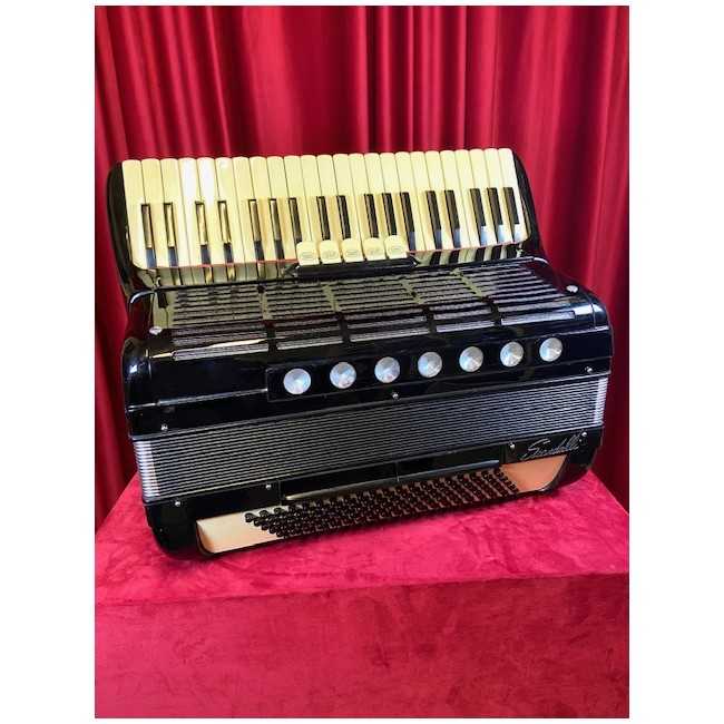 USED - Scandalli mod. Professionale 41/120/4/5°...