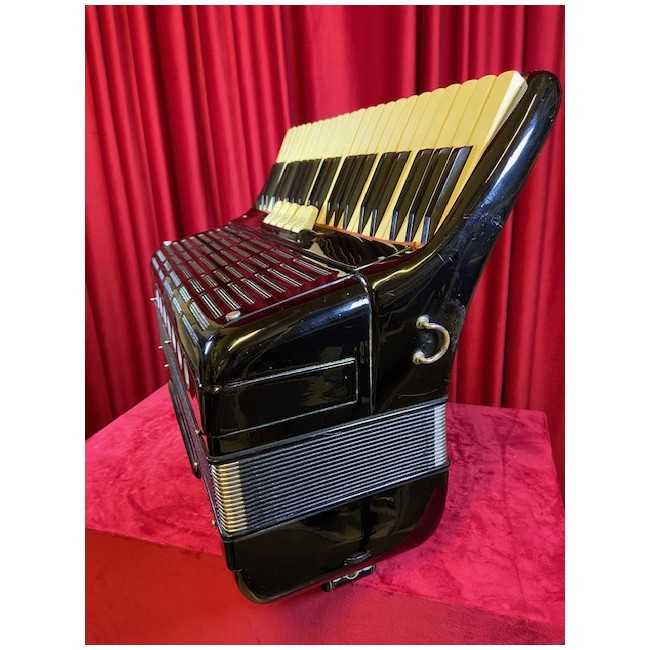 USED - Scandalli mod. Professionale 41/120/4/5°...