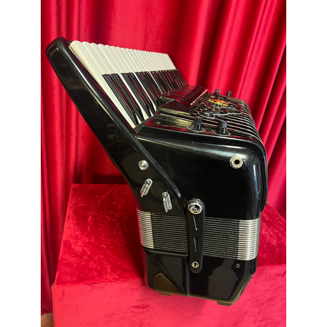 USED - Scandalli mod. Super VI, 2 voices in...