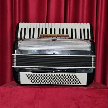 Used Settimio Soprani mod. Professionale 41/120/3°- 5°...