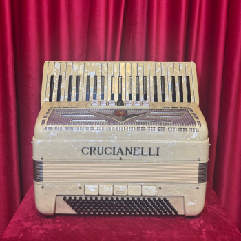 USED ​​- CRUCIANELLI 41/120/3°/5° LMM musette, col. White