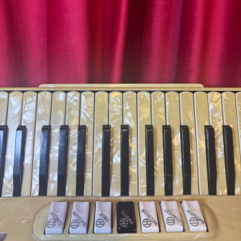 USATO - CRUCIANELLI 41/120/3°/5° LMM musette , col. Bianco - White