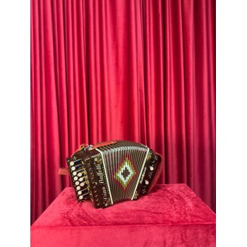 USATO - Dino Baffetti mod. Mini 11 note, 2 bassi, 2 voci. Tonalità DO (C), Marrone